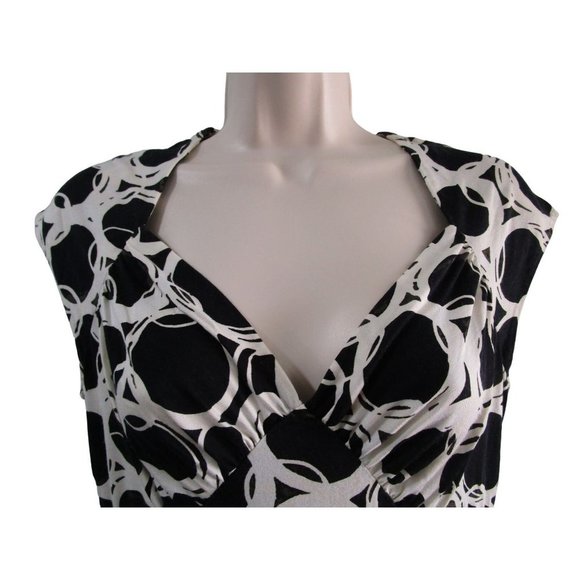 Banana Republic Silk Blend Jersey Abstract Fit Flare Dress Black White Sz S EUC - Picture 2 of 13